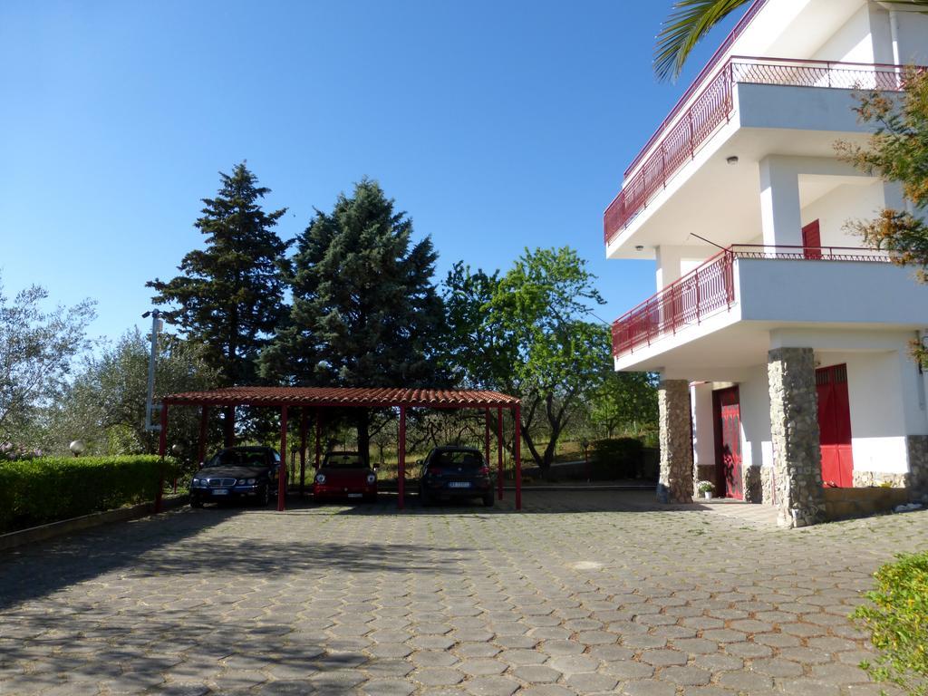 B&B Diamante Nissoria Exterior foto